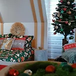 Lux W Domku Tylko Dwa Apartamentyz Jacuzzi Zewnetrznym דירה *