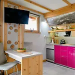 Lux W Domku Tylko Dwa Apartamentyz Jacuzzi Zewnetrznym Apartman Groń