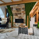Lux W Domku Tylko Dwa Apartamentyz Jacuzzi Zewnetrznym Groń