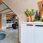 Lux W Domku Tylko Dwa Apartamentyz Jacuzzi Zewnetrznym Groń