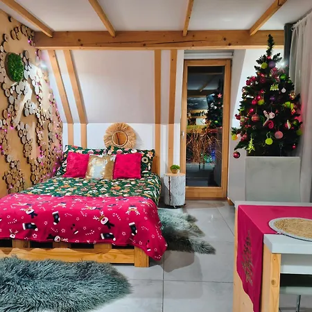 Lux W Domku Tylko Dwa Apartamentyz Jacuzzi Zewnetrznym