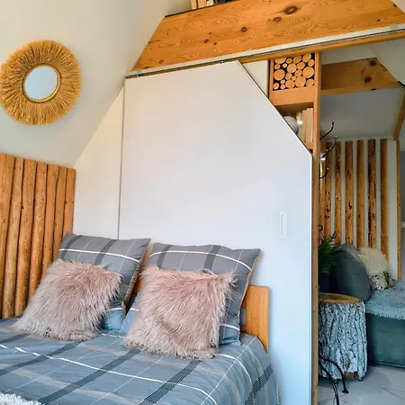 Lux W Domku Tylko Dwa Apartamentyz Jacuzzi Zewnetrznym *